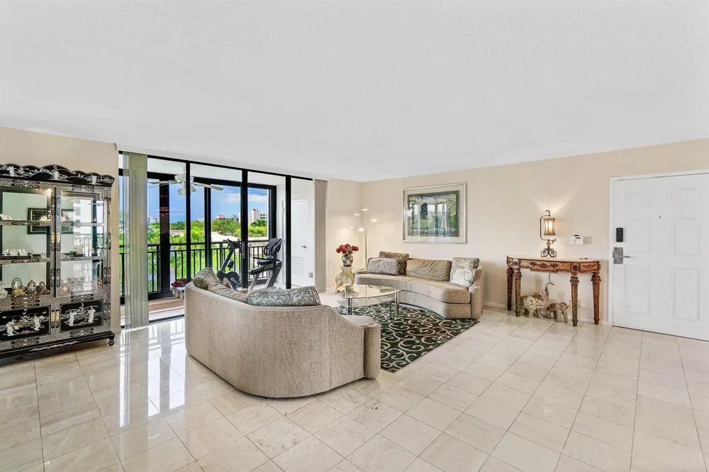 7202 Promenade Drive #401 Boca Raton, FL 33433
