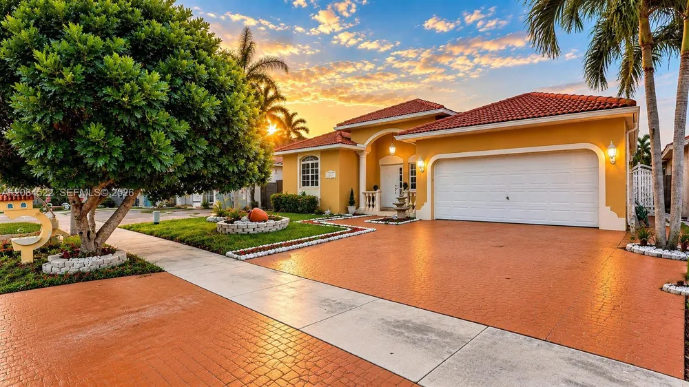 18201 SW 144th Ct Miami, FL 33177