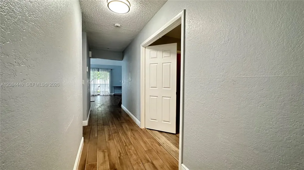 566 SW 20th Ct #5 Delray Beach, FL 33445