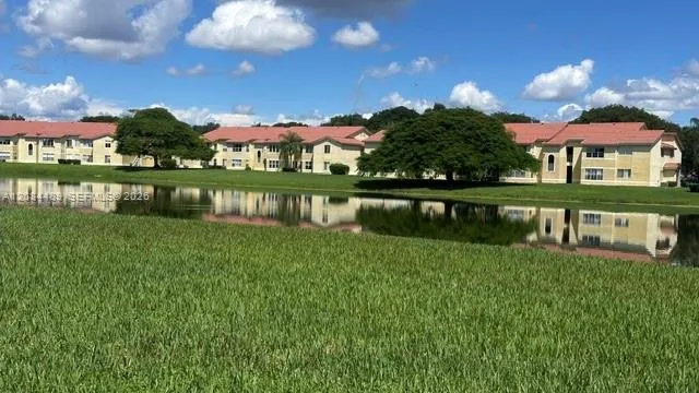 12400 Vista Isles Dr #1417 Sunrise, FL 33325