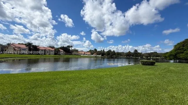 12400 Vista Isles Dr #1417 Sunrise, FL 33325