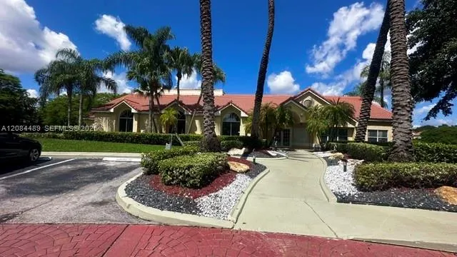 12400 Vista Isles Dr #1417 Sunrise, FL 33325