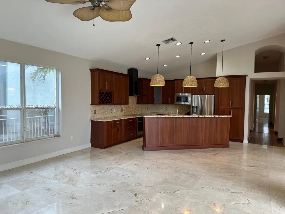 18580 SW 44th St #1 Miramar, FL 33029