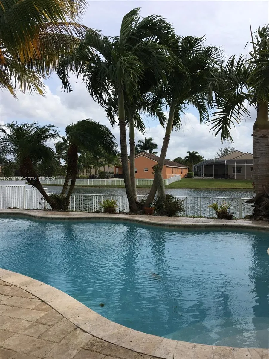 18580 SW 44th St #1 Miramar, FL 33029