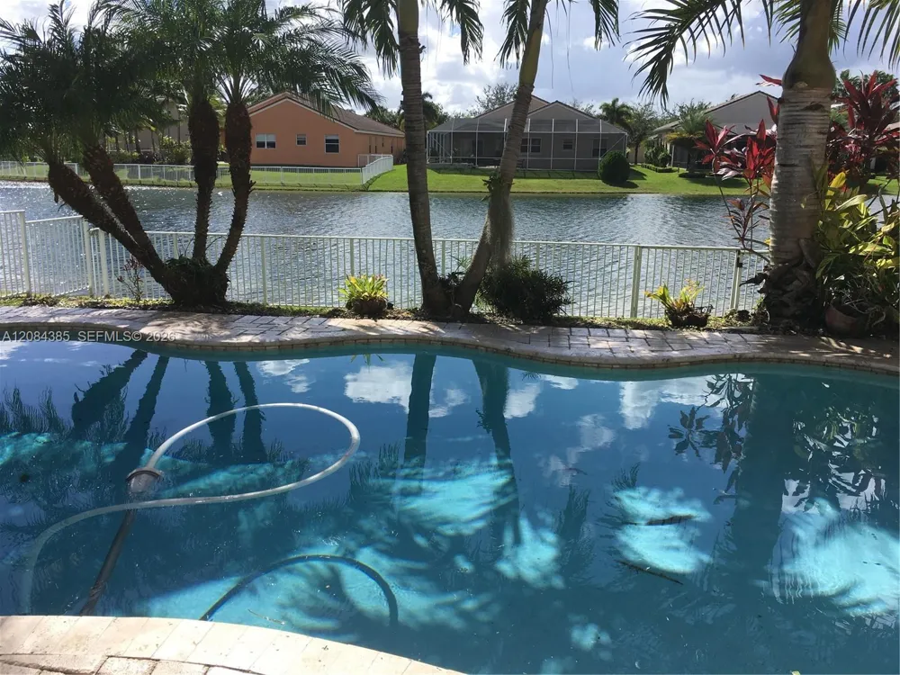 18580 SW 44th St #1 Miramar, FL 33029