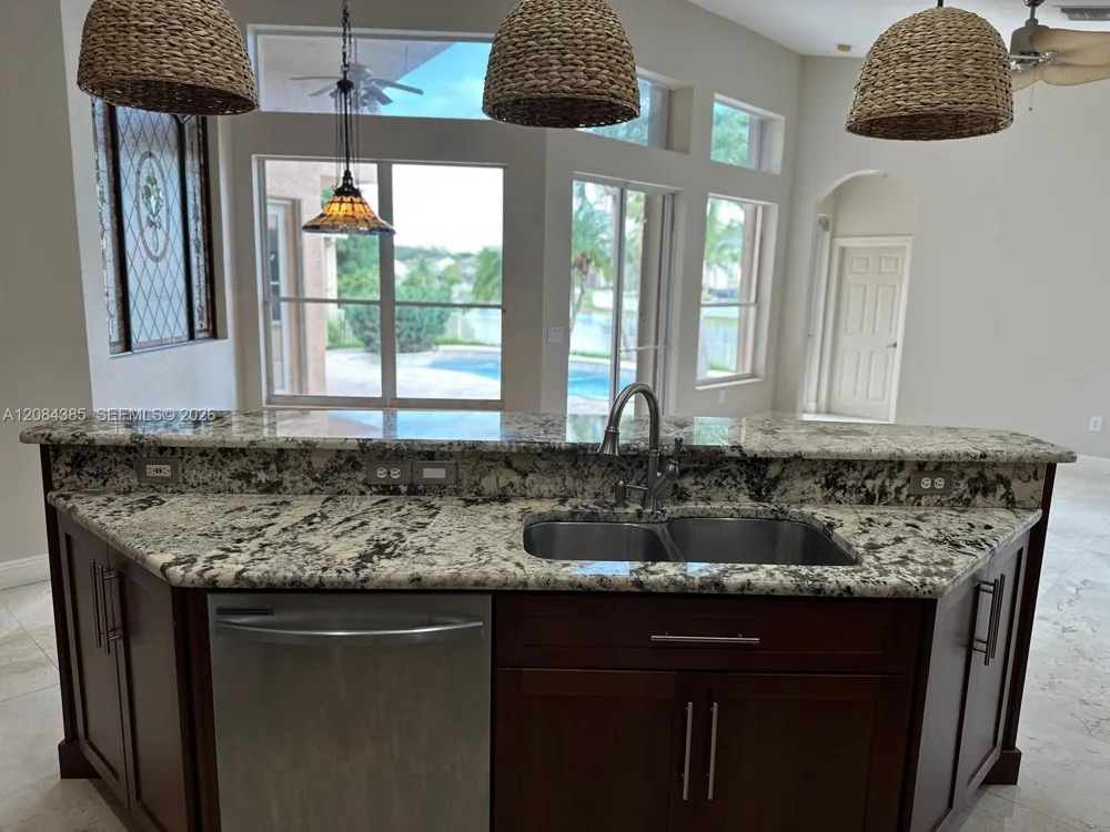 18580 SW 44th St #1 Miramar, FL 33029