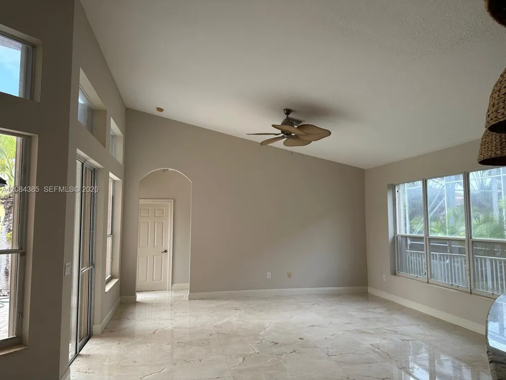 18580 SW 44th St #1 Miramar, FL 33029