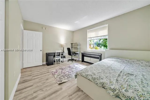 17145 Bay Rd #4304 Sunny Isles Beach, FL 33160