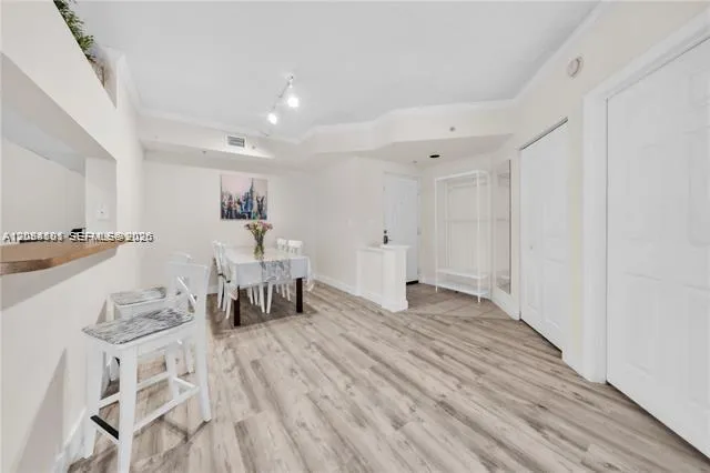 17145 Bay Rd #4304 Sunny Isles Beach, FL 33160