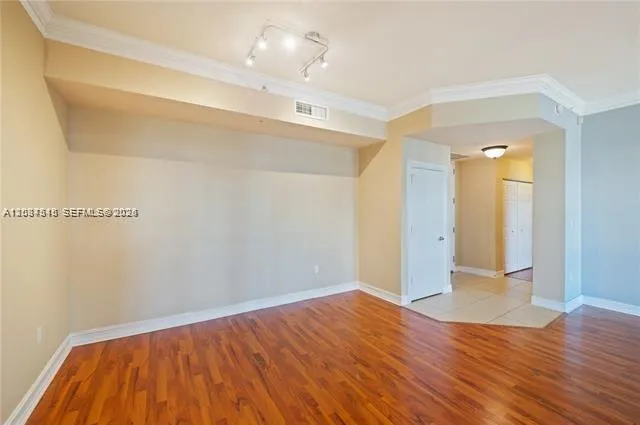 3001 NE 185th St #615 Aventura, FL 33180