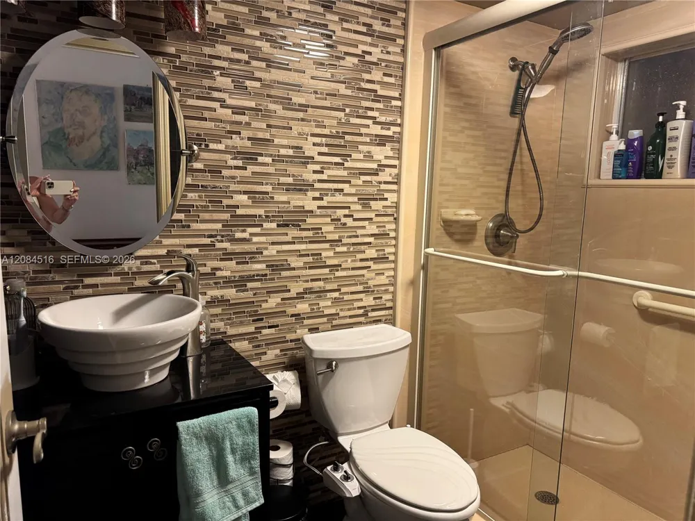 2308 37th Ave Hollywood, FL 33021