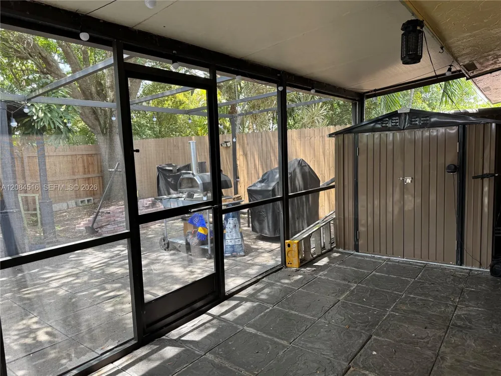 2308 37th Ave Hollywood, FL 33021