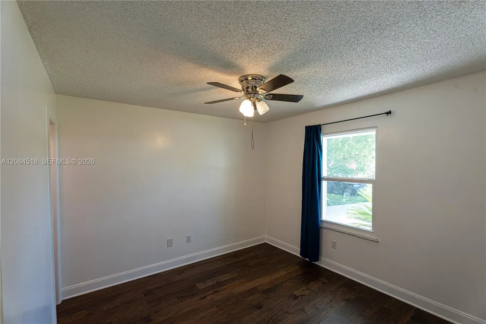 618 SW Ray Ave Port St. Lucie, FL 34983