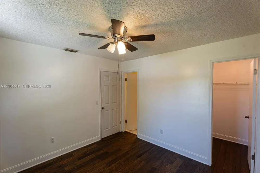 618 SW Ray Ave Port St. Lucie, FL 34983