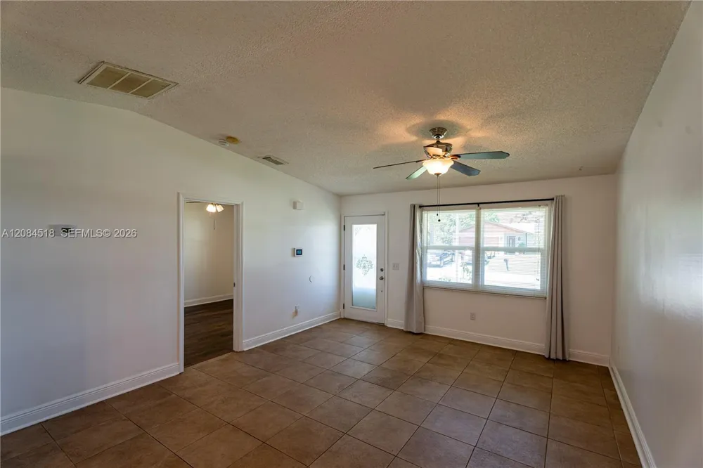 618 SW Ray Ave Port St. Lucie, FL 34983