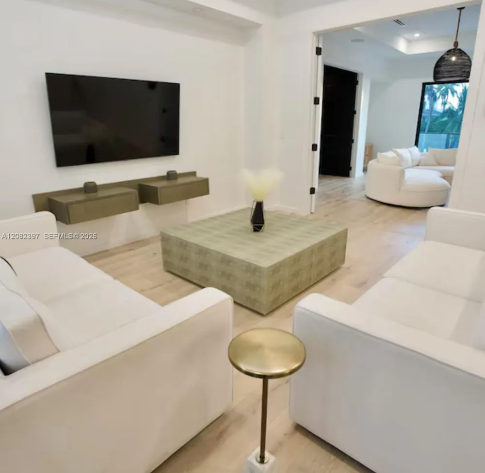 131 Royal Palm Dr #0 Fort Lauderdale, FL 33301