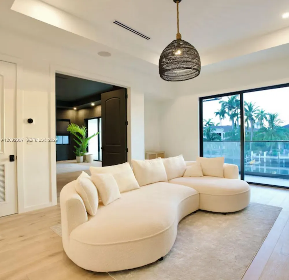 131 Royal Palm Dr #0 Fort Lauderdale, FL 33301