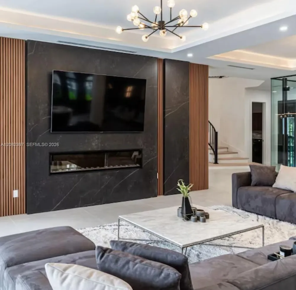 131 Royal Palm Dr #0 Fort Lauderdale, FL 33301