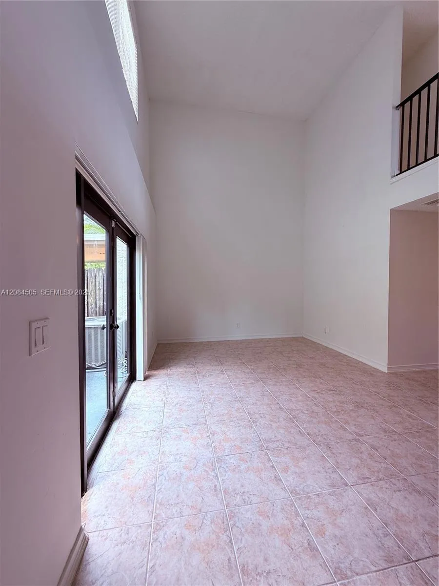 3591 NW 91st Ave Sunrise, FL 33351