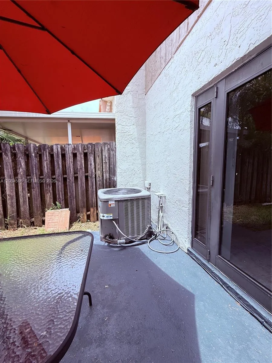 3591 NW 91st Ave Sunrise, FL 33351