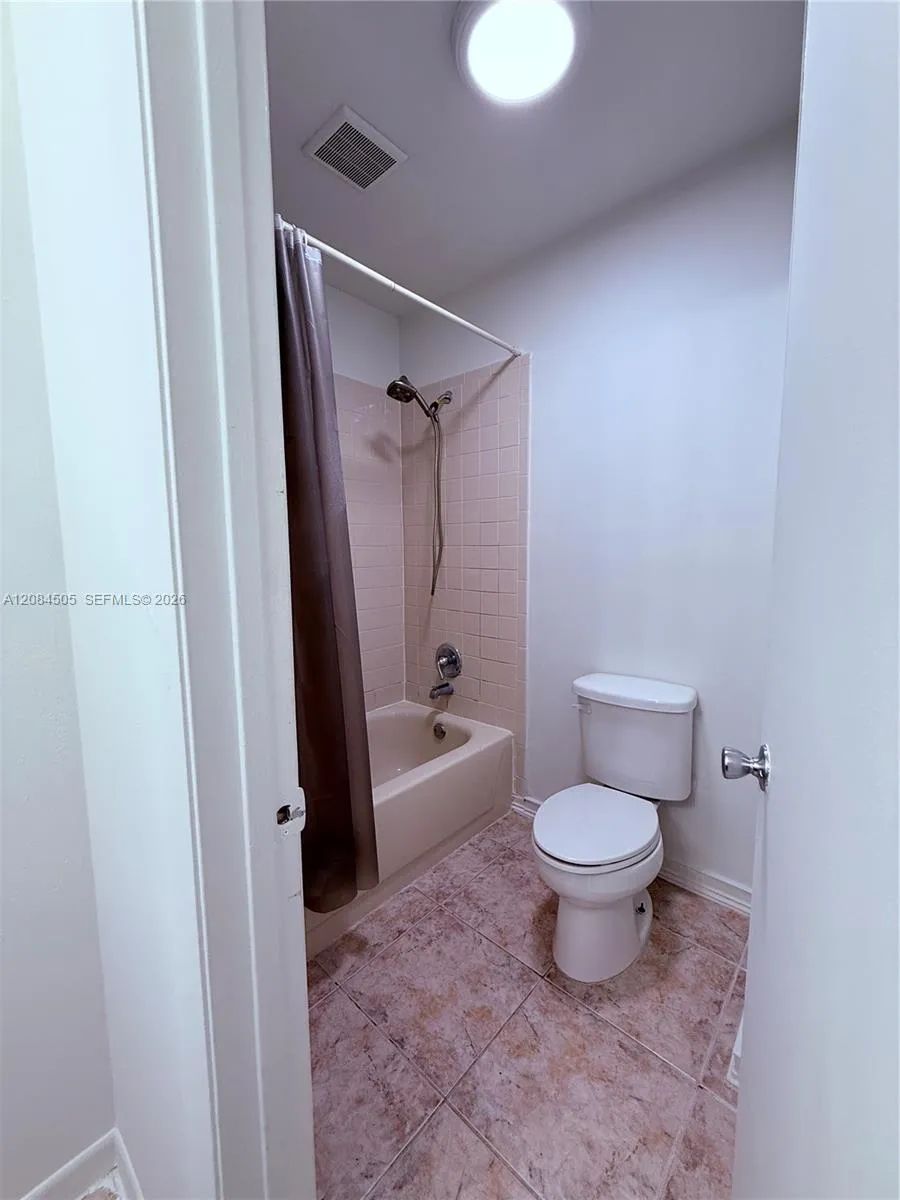 3591 NW 91st Ave Sunrise, FL 33351