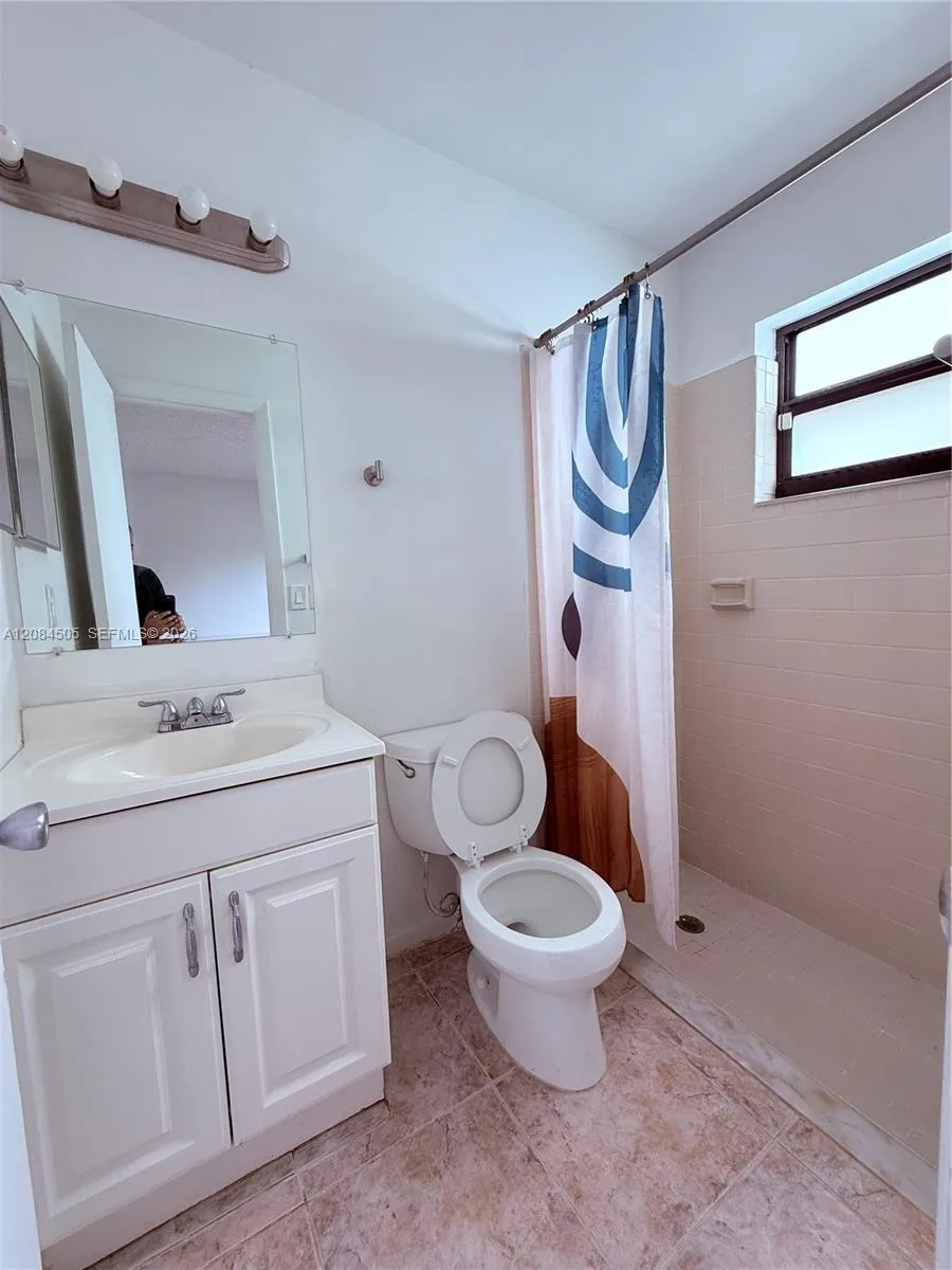 3591 NW 91st Ave Sunrise, FL 33351