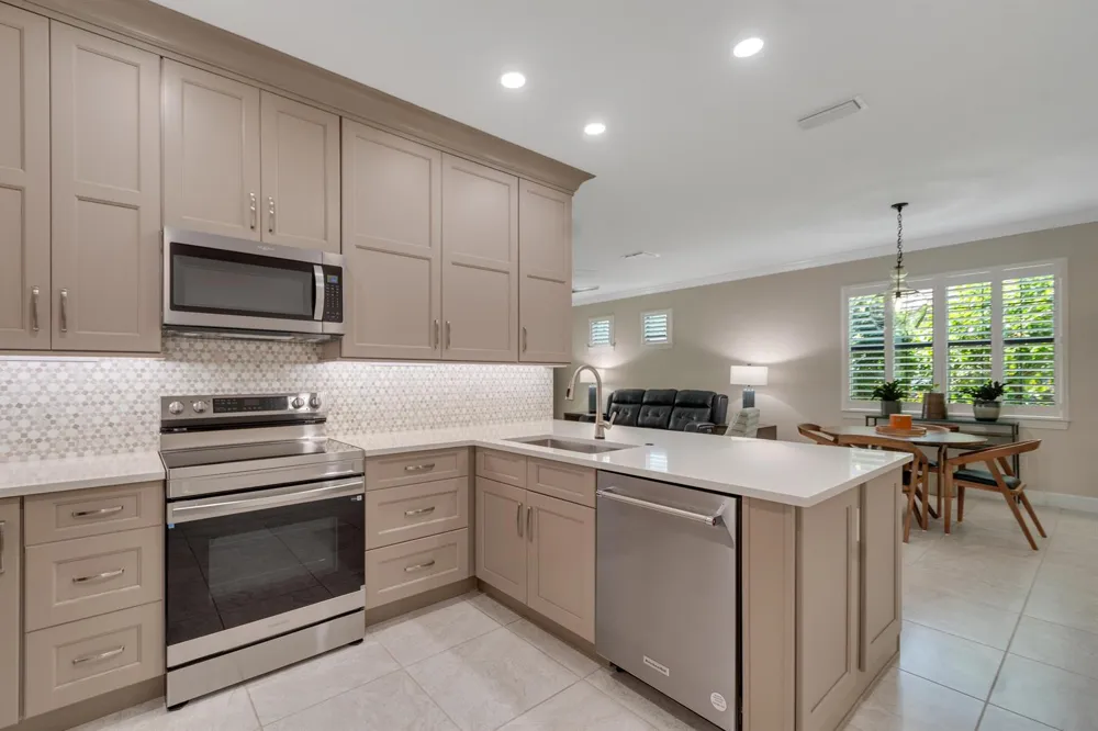 4425 BEAUTY LEAF CIRCLE Vero Beach, FL 32967
