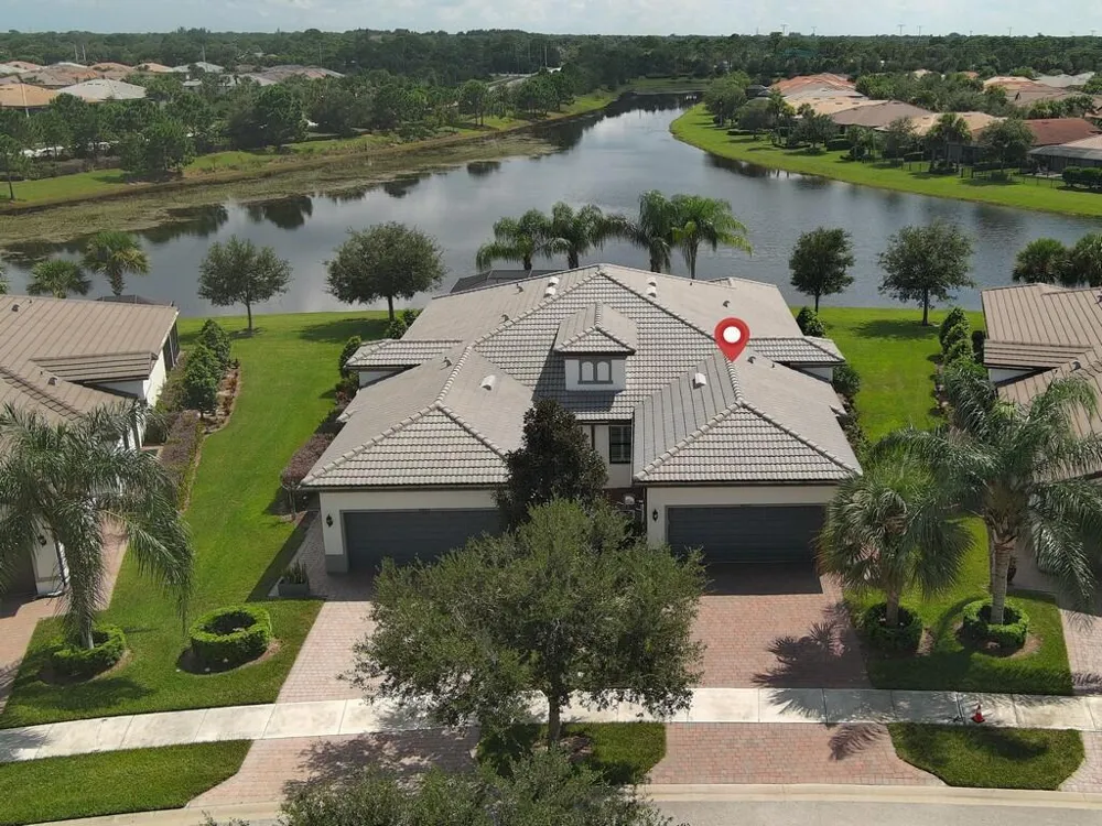 4425 BEAUTY LEAF CIRCLE Vero Beach, FL 32967