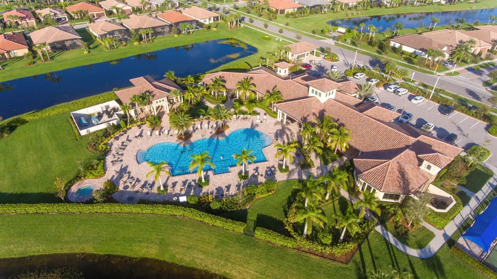4425 BEAUTY LEAF CIRCLE Vero Beach, FL 32967