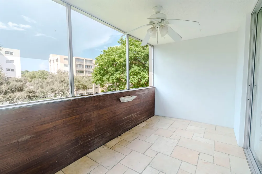 900 NE 12TH AVENUE #408 Hallandale Beach, FL 33009