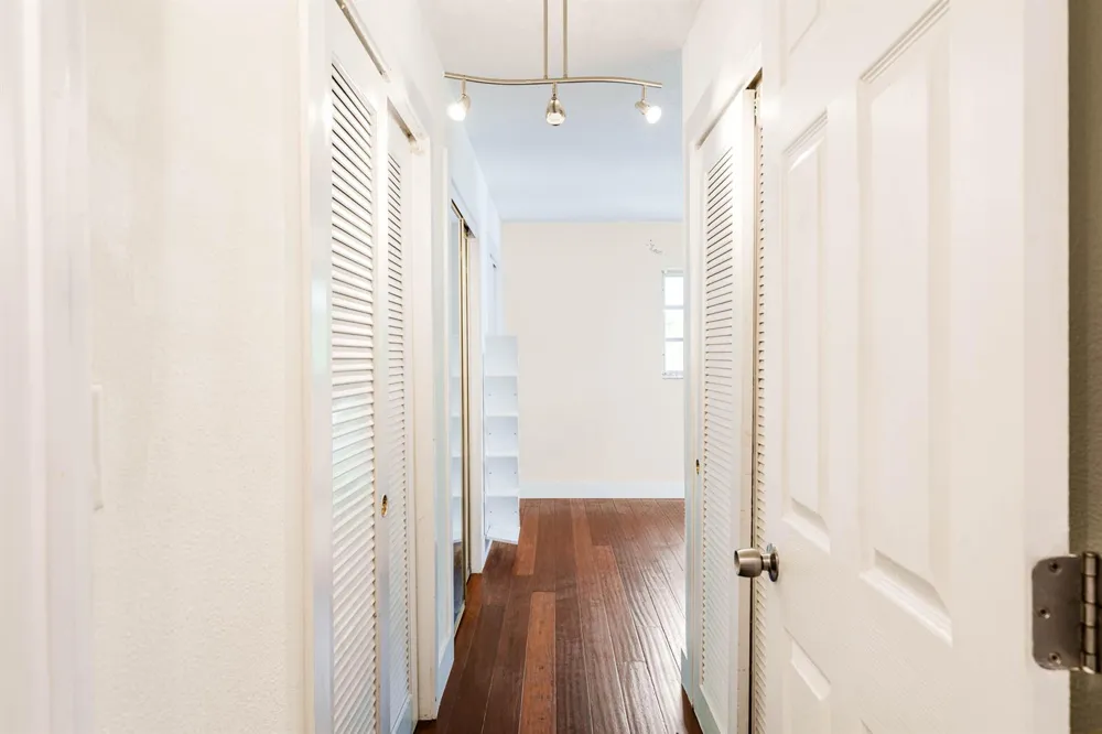 900 NE 12TH AVENUE #408 Hallandale Beach, FL 33009