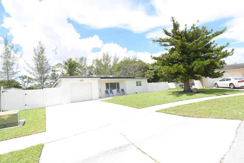 22047 CALDERA AVENUE Boca Raton, FL 33428