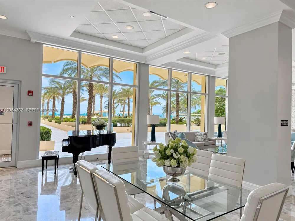2501 S Ocean Dr #323 Hollywood, FL 33019