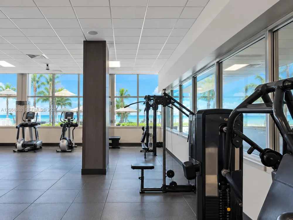 2501 S Ocean Dr #323 Hollywood, FL 33019