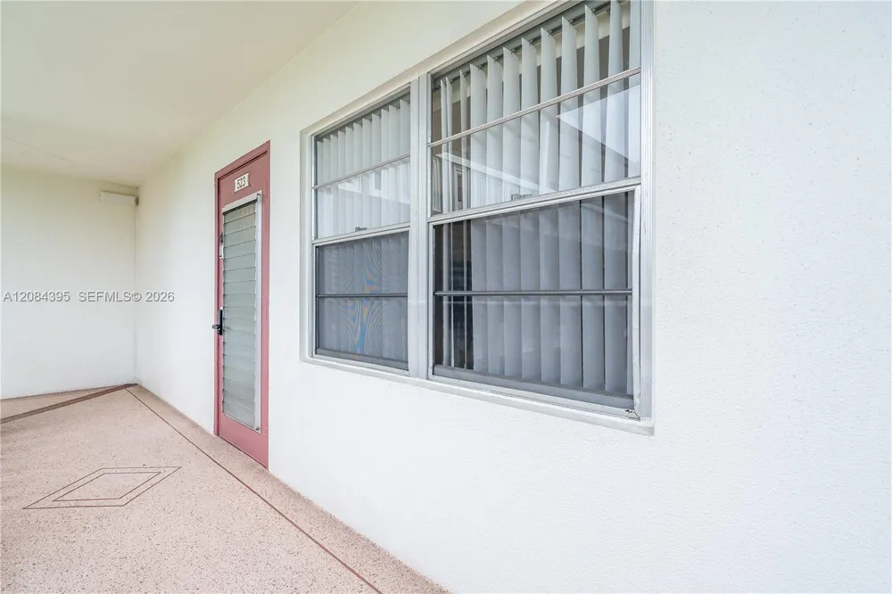 523 Fanshaw M #523 Boca Raton, FL 33434