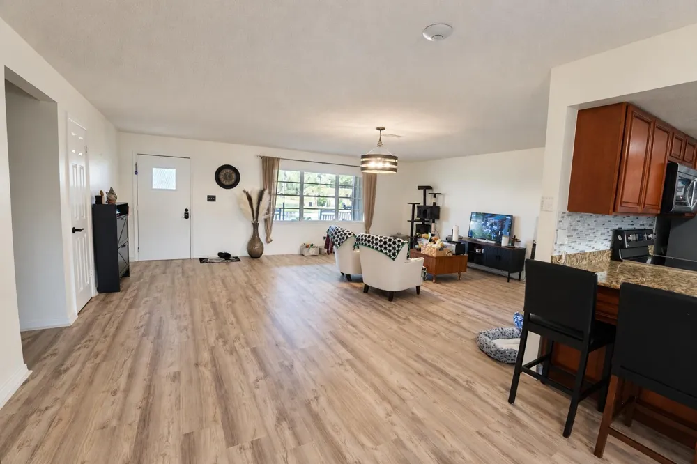 5605 WINTER GARDEN PARKWAY Fort Pierce, FL 34951
