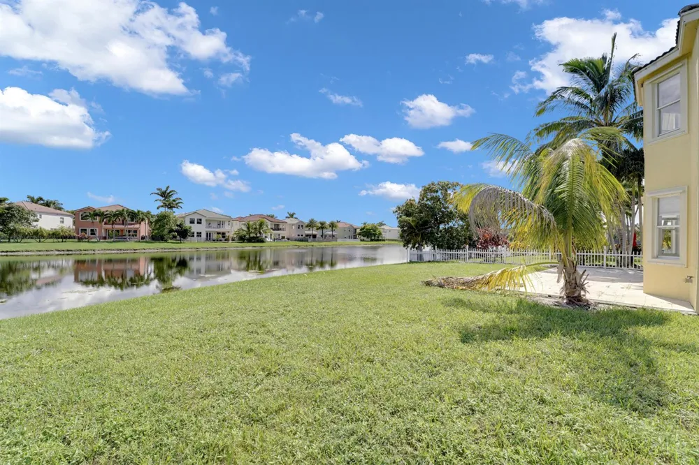 2666 SAWYER TERRACE Wellington, FL 33414