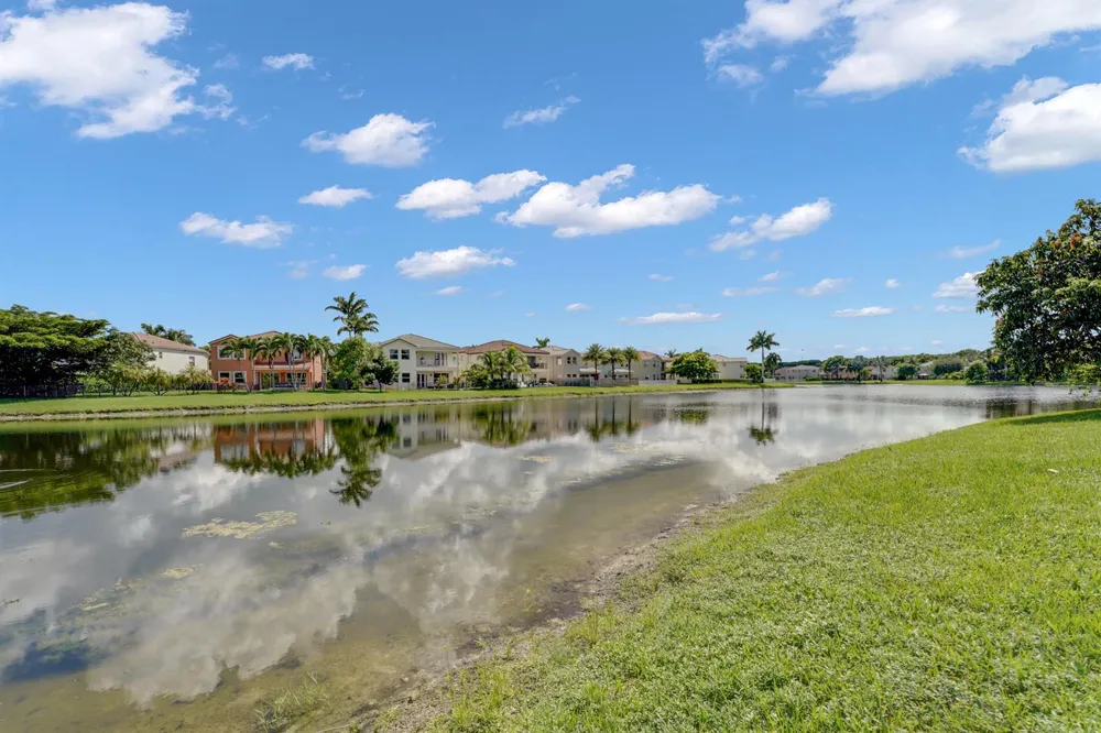 2666 SAWYER TERRACE Wellington, FL 33414