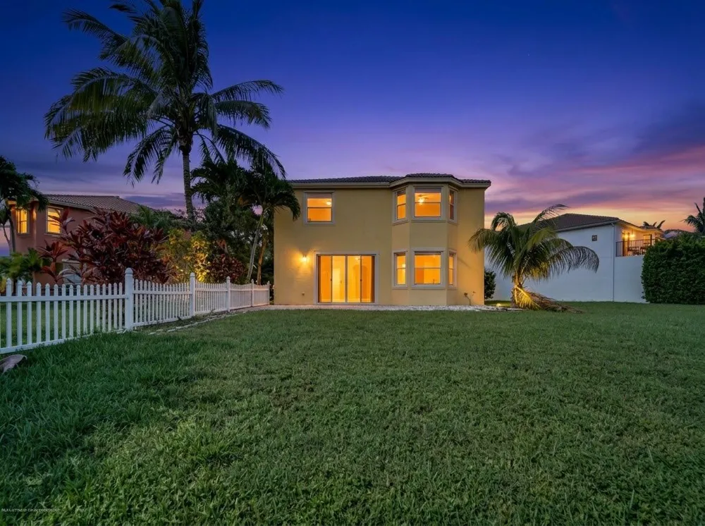 2666 SAWYER TERRACE Wellington, FL 33414