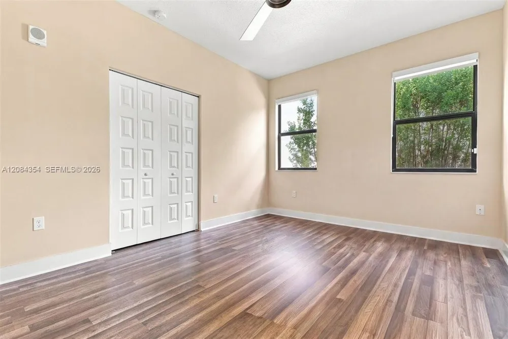10455 NW 82nd St #10 Doral, FL 33178
