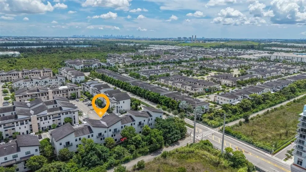 10455 NW 82nd St #10 Doral, FL 33178