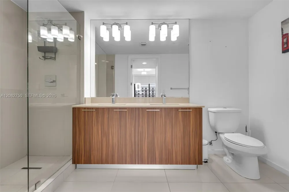 5252 NW 85th Ave #1709 Doral, FL 33166