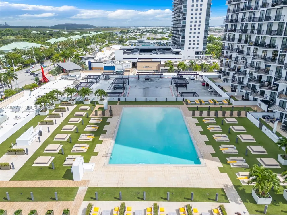 5252 NW 85th Ave #1709 Doral, FL 33166