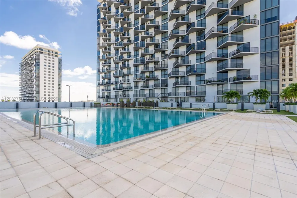 5252 NW 85th Ave #1709 Doral, FL 33166