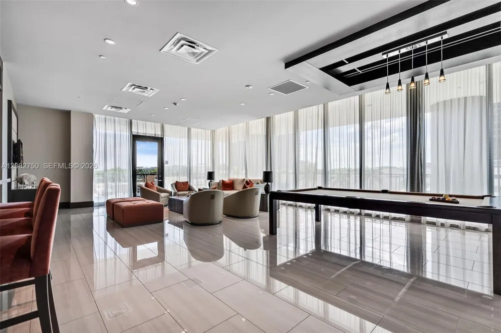 5252 NW 85th Ave #1709 Doral, FL 33166