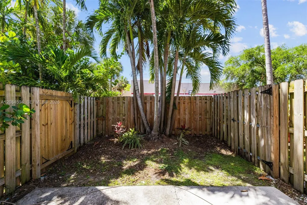 15750 SW 92nd Ave #29C Palmetto Bay, FL 33157