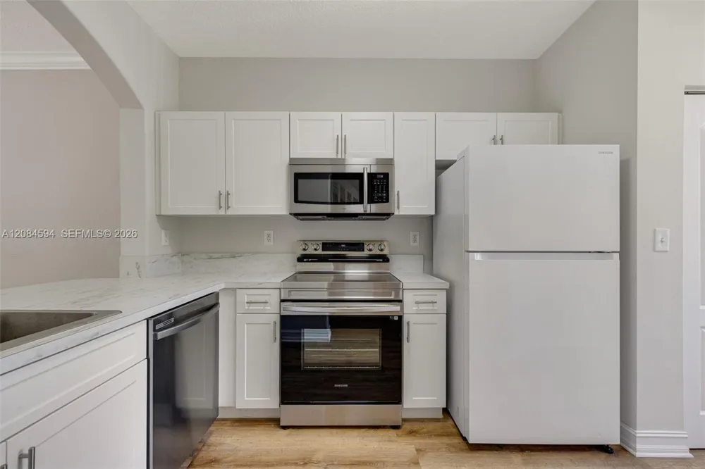 15750 SW 92nd Ave #29C Palmetto Bay, FL 33157