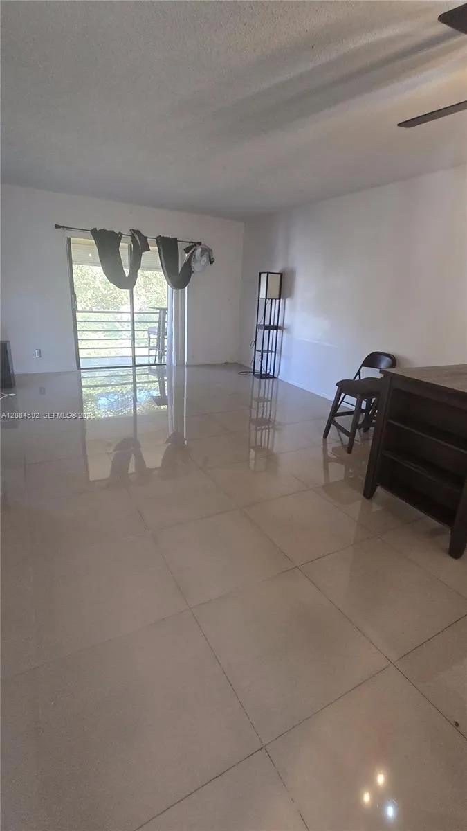 3351 NW 85th Ave #316 Coral Springs, FL 33065