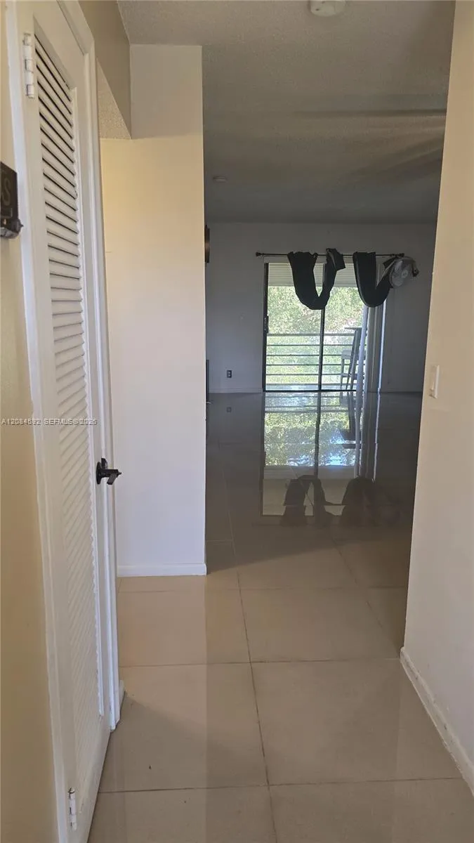 3351 NW 85th Ave #316 Coral Springs, FL 33065