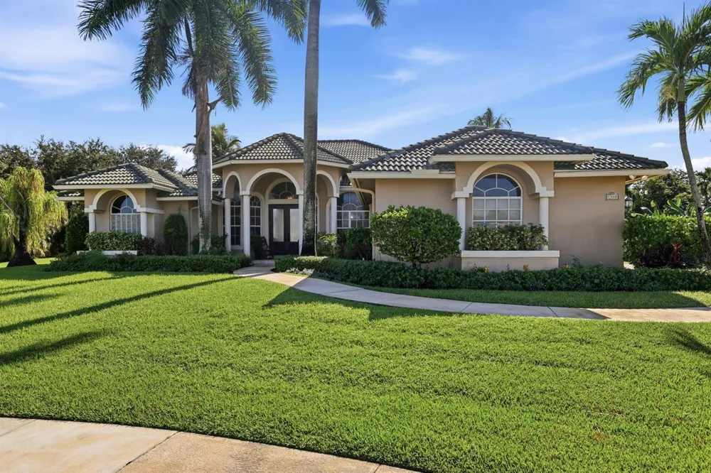 1350 PAMPAS WAY Wellington, FL 33414